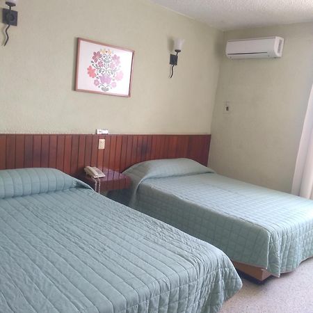 Hotel Batab Канкун Экстерьер фото